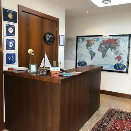 Casa de hóspedes Silver Coast Vacation - Your Unique 4*