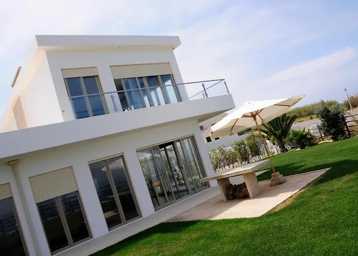 Konukevi Silver Coast Vacation - Your Unique 4*