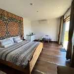 Silver Coast Vacation - Your Unique 4*